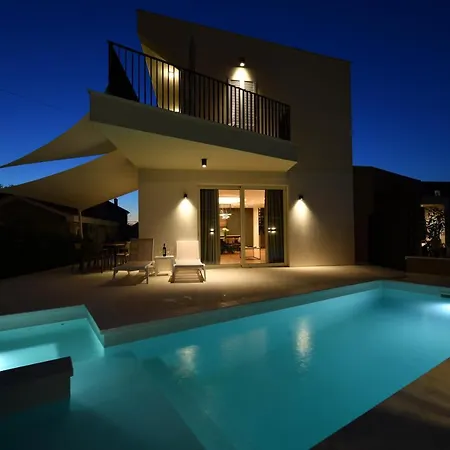 Abyss Vila