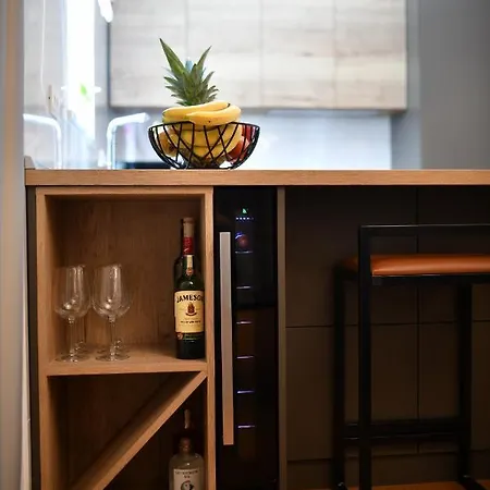 Abyss Βίλα Ζαντάρ